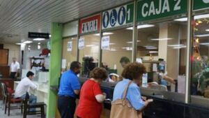 Especialista advierte que es ilegal publicar a morosos como hizo Comuna de Asunción