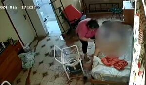 (VIDEO)Imputan a cuidadora de hogar de ancianos por maltratar a un abuelito