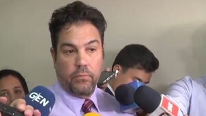 Corte rechaza casación de Tuma contra multa por críticas a juez