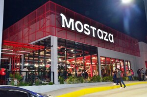 Mostaza se expande e inaugura moderno local en Luque •