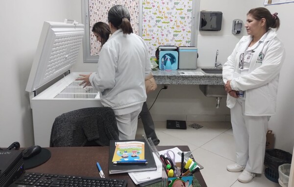 IPS refuerza vacunatorios para asegurados del interior con capacitaciones y evaluación técnica - .::Agencia IP::.