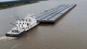 Preocupación en Paraguay por medida argentina que afecta trasbordo de combustibles