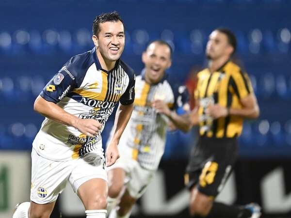 La formación de Sportivo Trinidense para enfrentar a Recoleta - Sportivo Trinidense - ABC Color