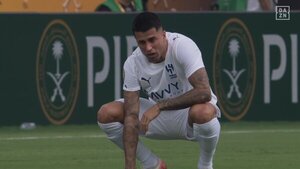 Cancelo y Neves, muy conmovidos en el minuto de silencio por Diogo Jota