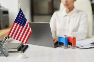El empleo de EEUU sorprende por su fuerza y desvanece el inminente recorte de tasas