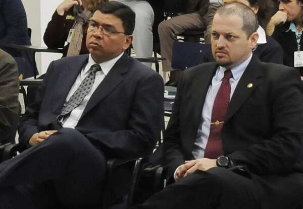 Corte absuelve a exministros Francisco De Vargas y Luis Rojas en caso equipos de escucha - Policiales - ABC Color