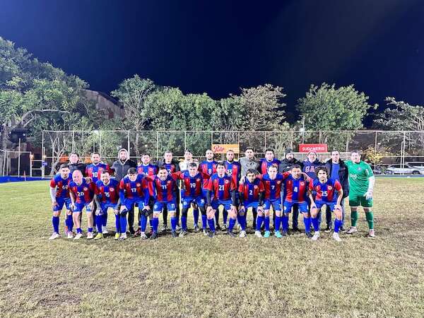 “Gigantes Azulgranas” conquista su octavo título en el CDPS - Polideportivo - ABC Color