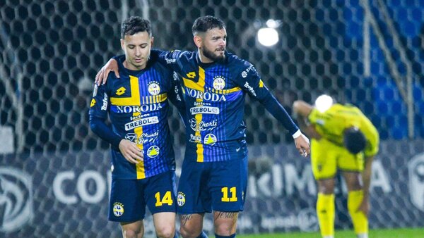¡Seis goles! Se impuso Trinidense a Recoleta
