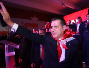 Horacio Cartes cumple 69 años y celebrará con acto en la sede de la ANR