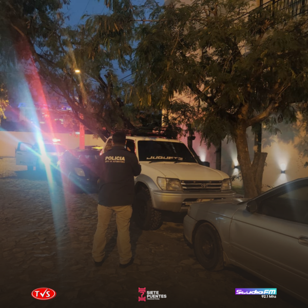 Recuperación de vehículo robado en Asunción - «TVS DIGITAL»