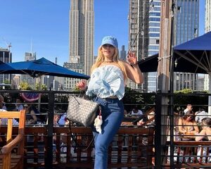 Karina Cardozo presente en las fiestas patrias de yanquilandia