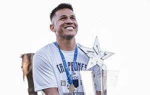 Versus / "Me llevo los mejores recuerdos": La sentida despedida de Hugo Quintana del Liverpool