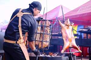 El Kure Luque Ára llega con gastronomía, artesanía y shows en vivo •
