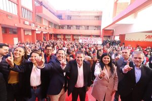 Cartes celebra su cumpleaños con un llamado a la unidad y compromiso en el Partido Colorado - El Trueno