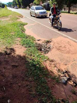 Susto en Carapeguá: Cable suelto en la ruta deja tres heridos - Policiales - ABC Color