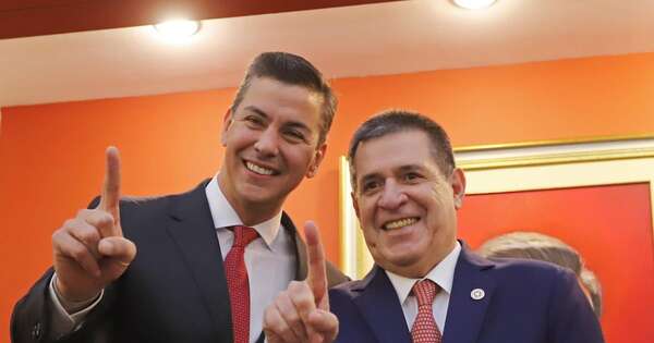 La Nación / Peña congratula a Cartes y su labor en el Partido Colorado