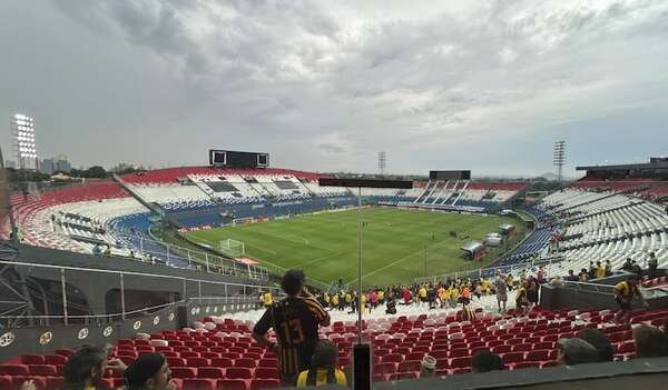 Temperatura del Clausura se eleva con dos partidos dominicales - Fútbol - ABC Color