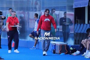 Versus / Diego Martínez: "Tenemos que tomar cada partido como el más importante del semestre"