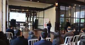 Diario HOY | Premiación, homenajes y emociones en la clausura de la “Semana del Cine” 
