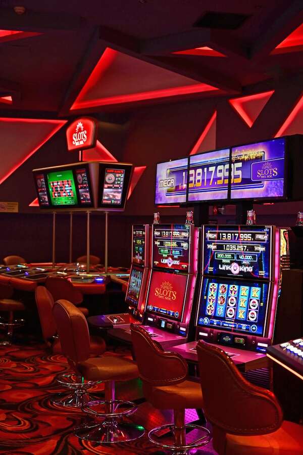Slots Del Sol, a la altura de los mejores casinos del mundo - ABC Revista - ABC Color