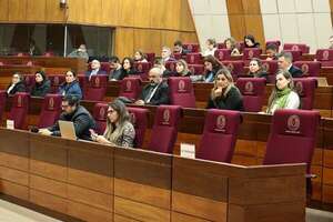 Preocupa a Asoban que ley de datos personales sea barrera para acceder a registros de funcionarios públicos  - Política - ABC Color