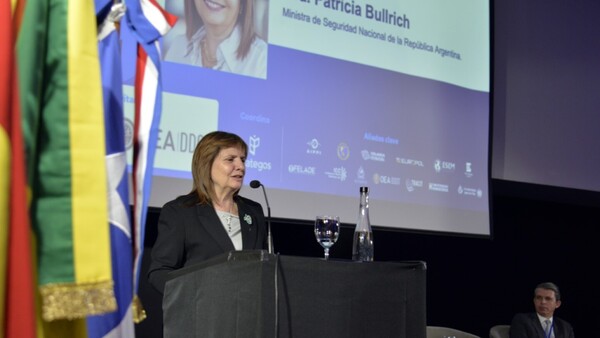 Bullrich alerta sobre la amenaza del fentanilo y el narcotráfico regional
