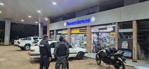 Motochorros asaltan farmacia en Hernandarias y roban G. 140 millones  - ABC en el Este - ABC Color