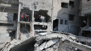 Israel y Hamás inician negociaciones en Catar para buscar tregua en Gaza