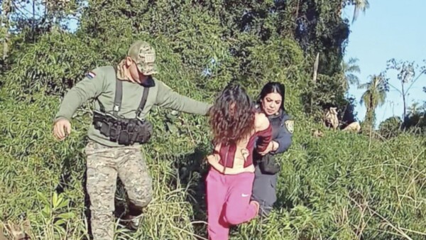 Fallecido tenía mordidas y marcas de azotes en el cuerpo: su pareja fue detenida