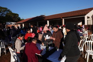 Más de 600 beneficiados con servicios de la Gobernación - ADN Digital