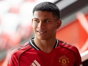 El jugador del Manchester United que ya “adoptó” como su protegido y amigo a Diego León