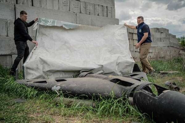 Ucrania combate la presión rusa en Donetsk y Járkov en una guerra de drones - Mundo - ABC Color