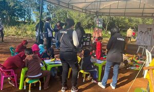 Consejo de la Niñez llega a comunidad indígena con servicios