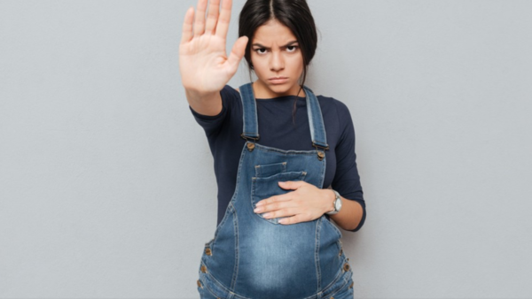 "Mi suegra se pasa tocando mi panza desde que me embaracé"