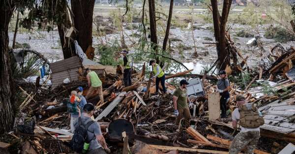 La Nación / Sube a 78 la cifra de muertos por inundaciones en Texas