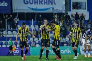 Guaraní ganó con golazo de Fer-Fer y doblete de Willy - La Tribuna