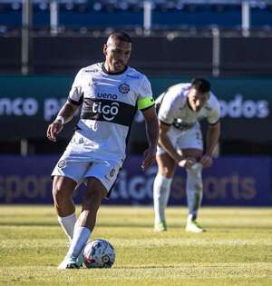 Bustos respalda a Richard Ortiz ante las críticas - Olimpia - ABC Color