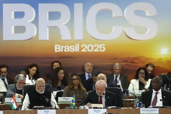 Sin nombrar a Trump, los BRICS expresan “sería preocupación” por los aranceles - Mundo - ABC Color
