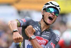 Van der Poel bate a Pogacar en duelo galáctico en el Tour de Francia - Polideportivo - ABC Color