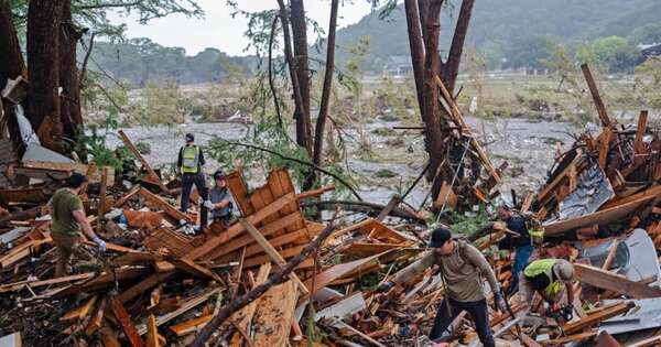 La Nación / Graves inundaciones causaron cerca de 80 muertos en Texas