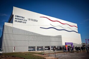 Versus / Paraguay inaugura el Centro Acuático Olímpico más moderno de Sudamérica