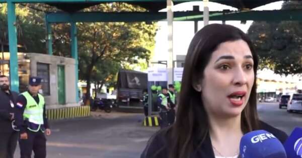 Diario HOY | Comerciantes del Abasto protestan contra la corrupción