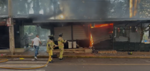 Casilla ardió en llamas en microcentro de CDE