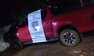Sacan de circulación a menor que conducía camioneta
