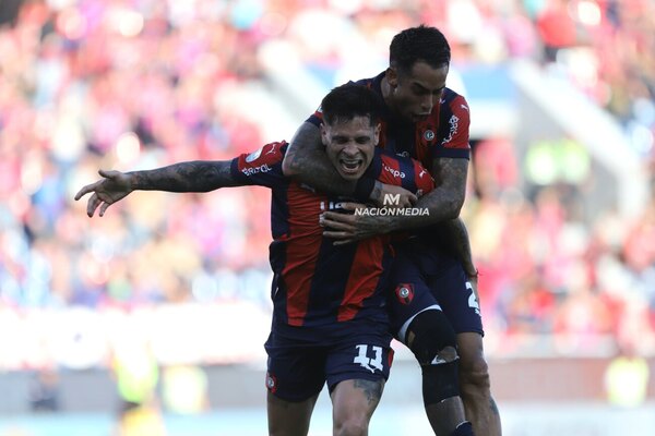 Versus / Diego Martínez se rinde ante Juan Iturbe: "Está predispuesto, siempre"