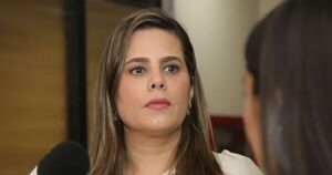 Opositores presentarán la candidatura de Kattya González a la intendencia de Asunción