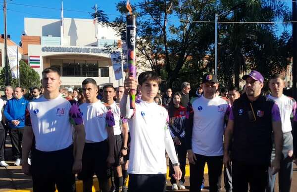 Antorcha de Juegos Panamericanos Junior ASU2025 recorrió Encarnación - Polideportivo - ABC Color