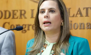 Oposición se une y propone a Kattya González ante posible salida de “Nenecho” - OviedoPress