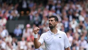 Djokovic emerge ante De Miñaur
