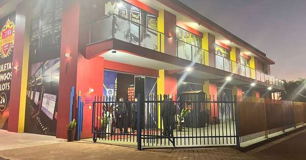 Diario HOY | Asalto a casa de apuestas en CDE: apuntan a banda del fugado “Chopalé”